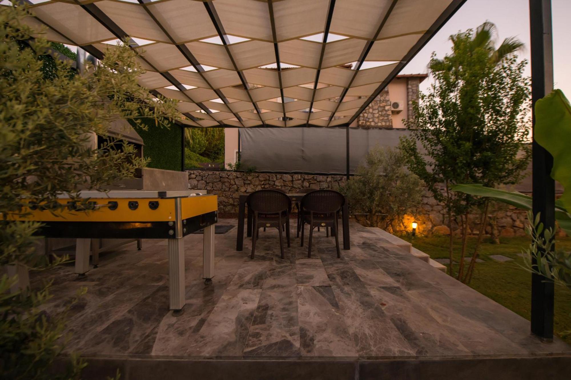 Villa Carya Oeluedeniz Fethiye Exteriör bild